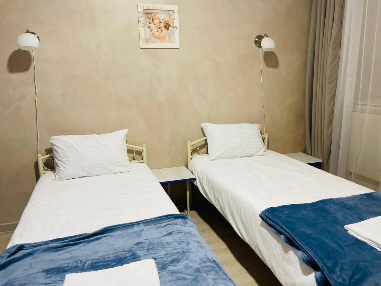 Hostel Garden St โอเดสซา ภายนอก รูปภาพ